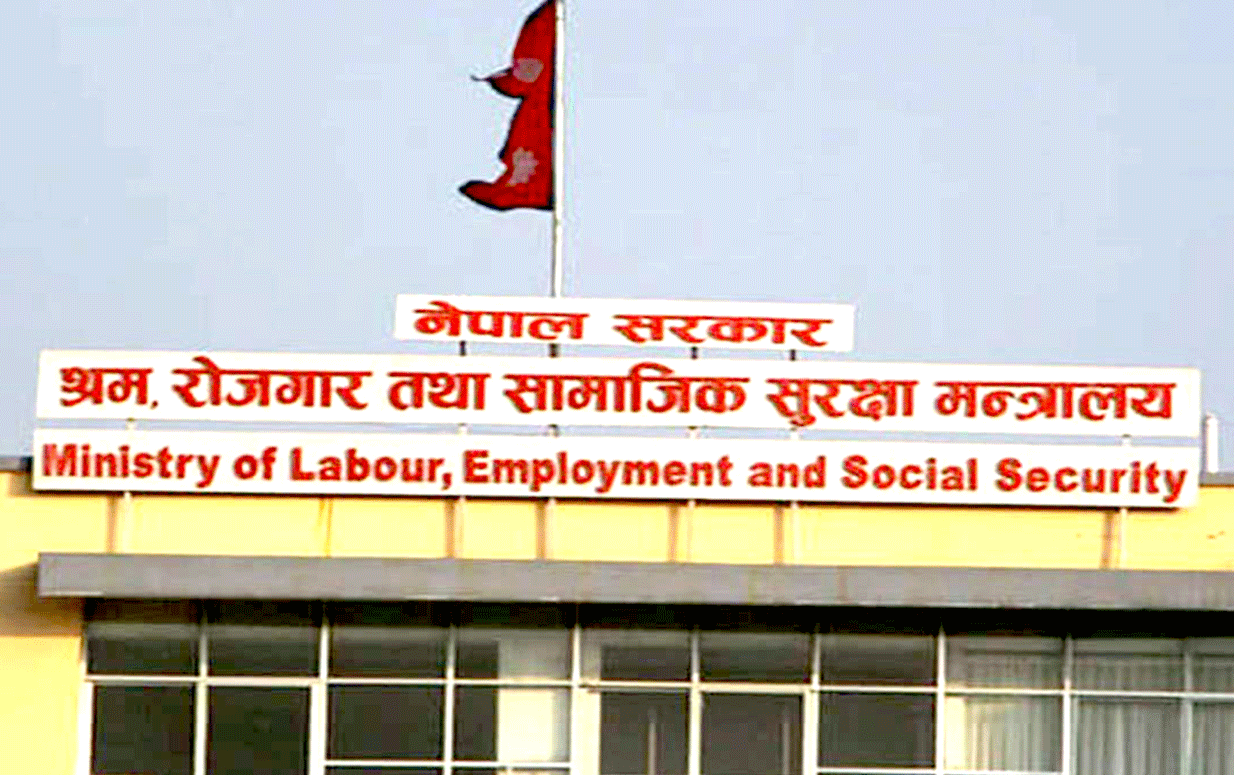 सरकारले १२० जनालाई नि:शुल्क तालिम दिँदै