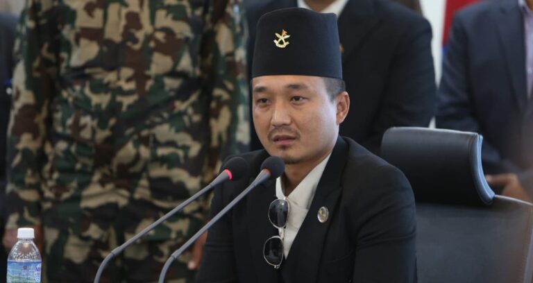 आरोपबारे गृहमन्त्री गुरुङको स्पष्टीकरण: “हल्ला धेरै, तथ्य प्रमाणमै स्पष्ट हुन्छ”