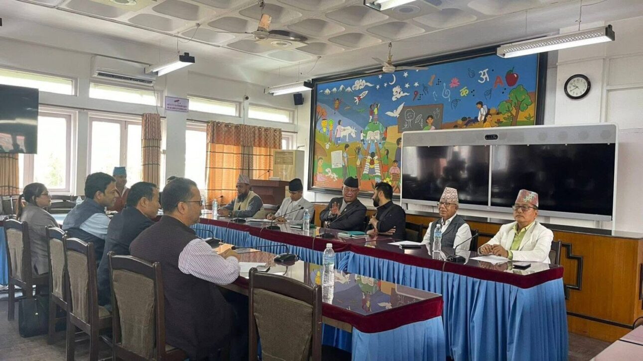 प्रधानमन्त्रीले संसद्मा जवाफ दिनैपर्ने विपक्षीको अडान, अवरोध जारी रहने संकेत