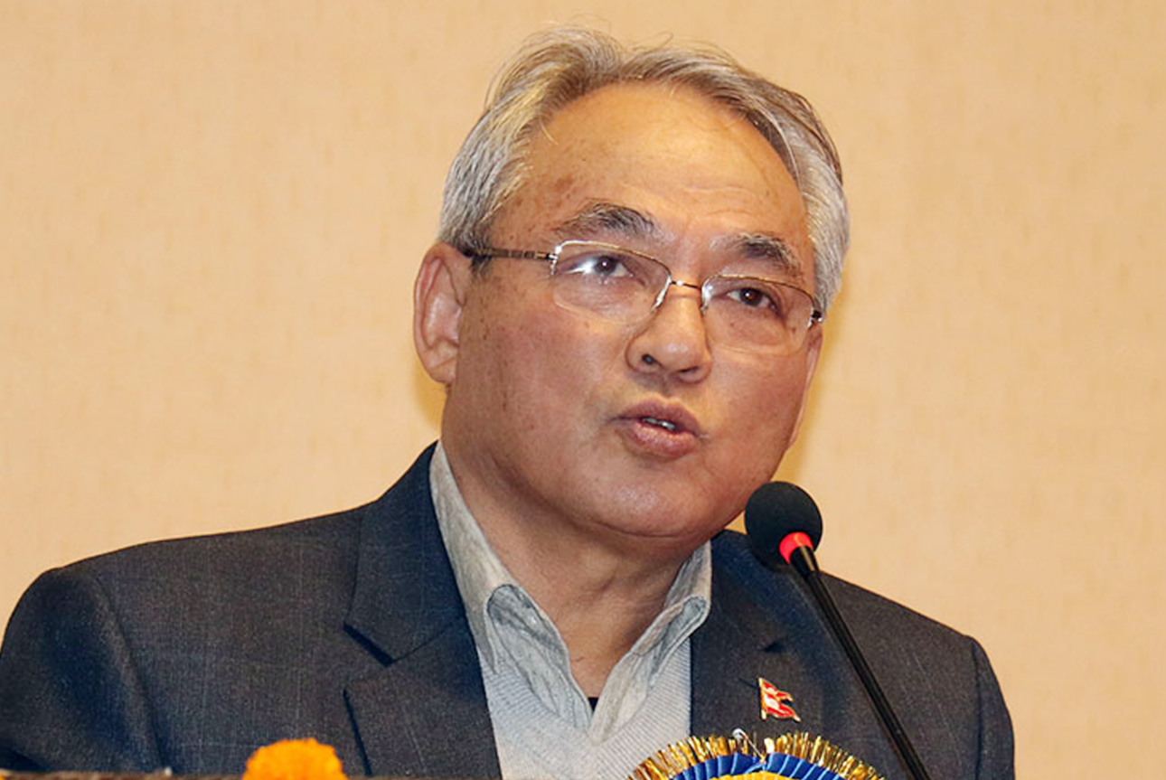 राष्ट्रियतामाथि संकटको चिन्ता बढ्यो : बादल