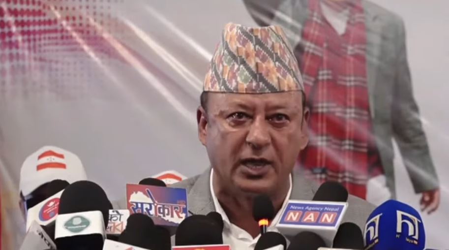 ‘निर्वाचन आयोगलाई हतियार बनाएर कांग्रेस लुटियो’ : दीपक खड्का