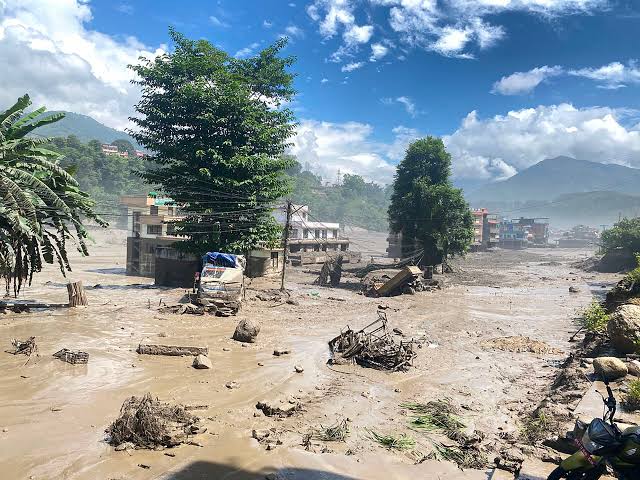 रसुवा बाढी : २९१ विदेशी पर्यटक सम्पर्कविहीन