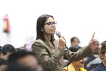 ज्वाला सङ्ग्रौलाको अभिव्यक्तिपछि प्रतिनिधि सभामा होहल्ला