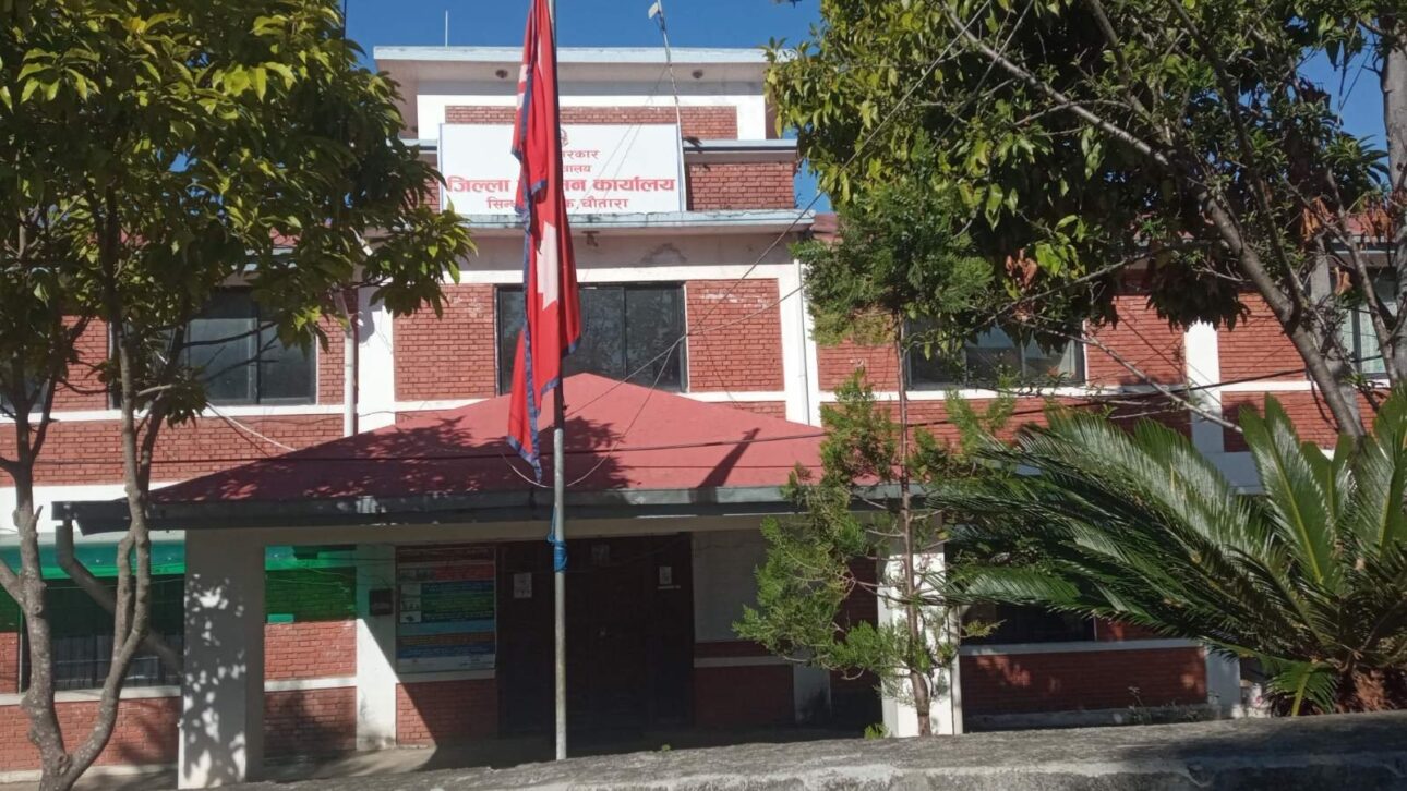 सिन्धुपाल्चोकमा राति सवारी आवागमन बन्द